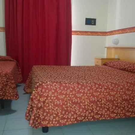 Hotel Athena 3*